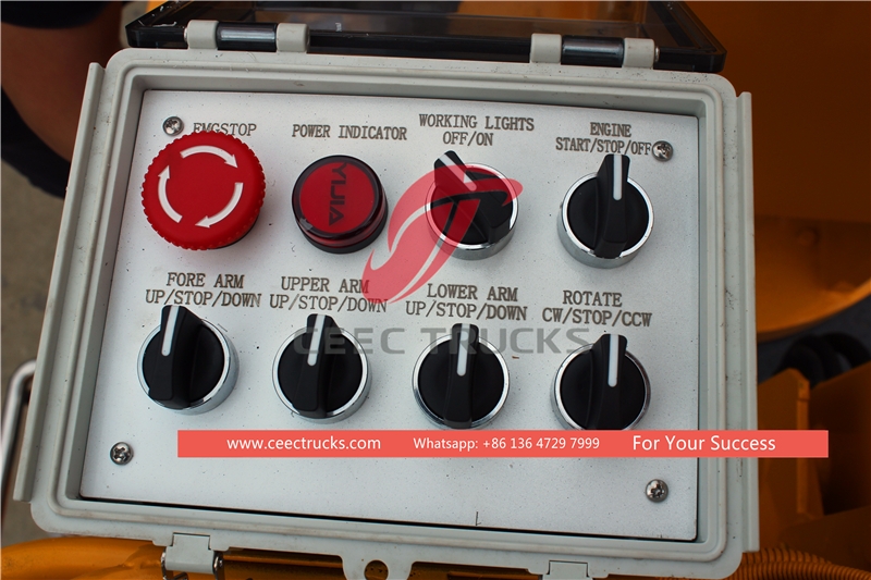 Lori platform udara ISUZU 18 meter