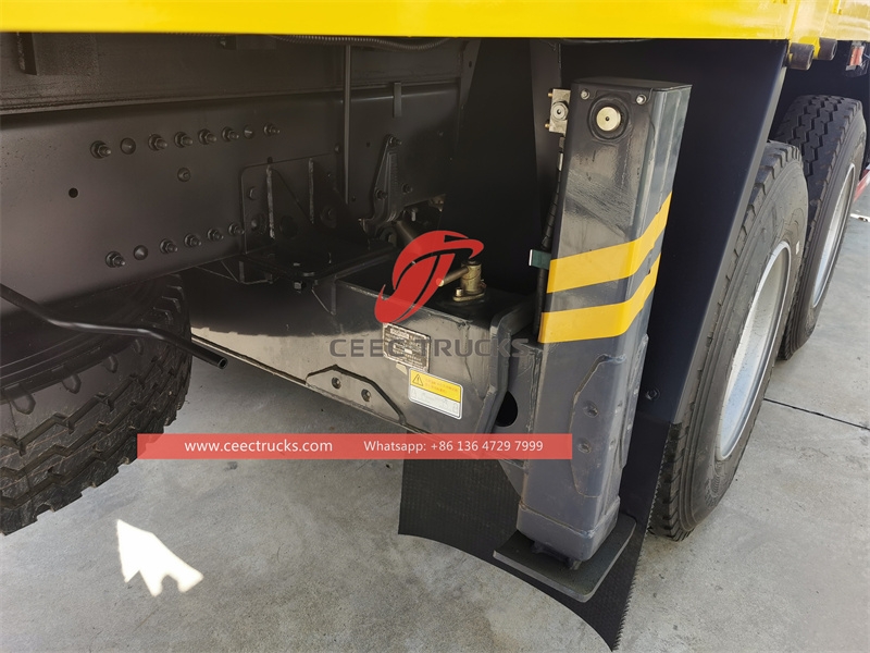 Kren Gunung Lori Sinotruk 6×4 400HP XCMG