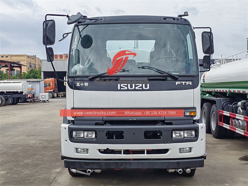 Lori tangki air ISUZU FTR 12,000L ke Vietnam