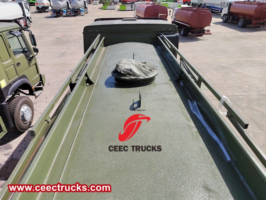 Penembak bahan api mudah alih tentera pacuan 4x4 Howo