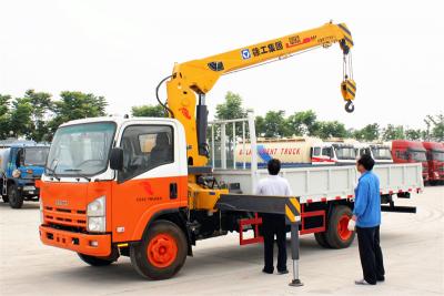 Isuzu ELF 190hp truck with 5 tons telescopic crane