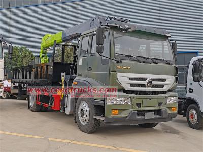 Sinotruk HOWO Truck with 8tons Crane