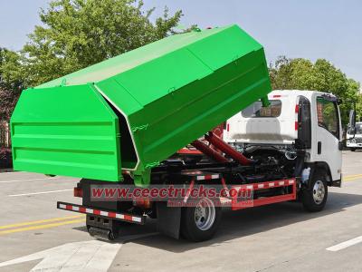 Isuzu ELF swing arm garbage truck