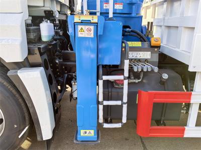 Isuzu GIGA 4x cabin truck 10T crane with direct sale