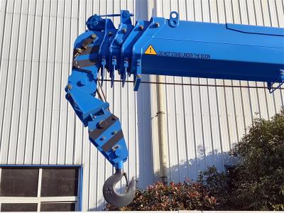 Isuzu GIGA 6x4 truck 14T crane with direct sale