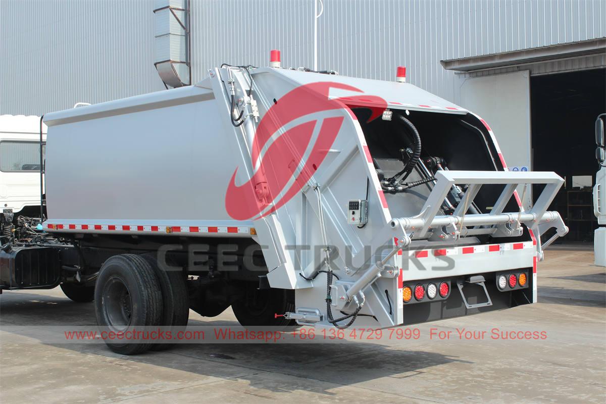 CEEC menghasilkan struktur atas pemadat sampah untuk casis FUSO