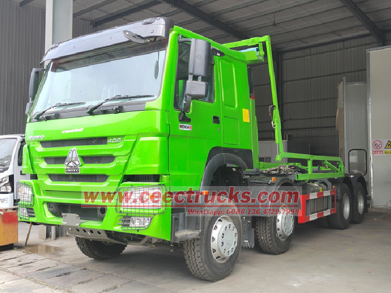 Berapa banyak yang boleh diangkat oleh trak cangkuk HOWO 8x4?