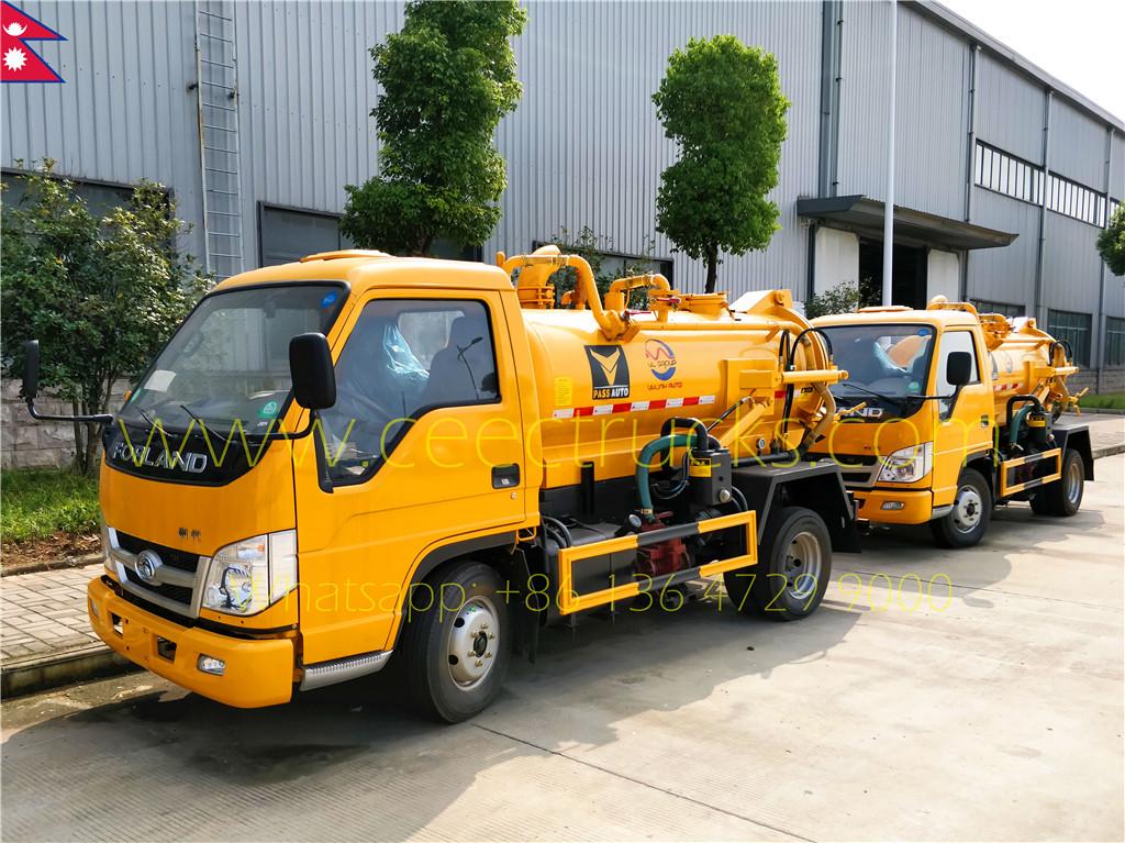 Pelanggan Nepal membeli 5 unit trak penyedut vakum Foton mini