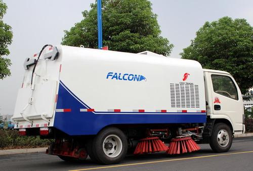 Eksport trak penyapu jalan Dongfeng 4 CBM ke Ecuador