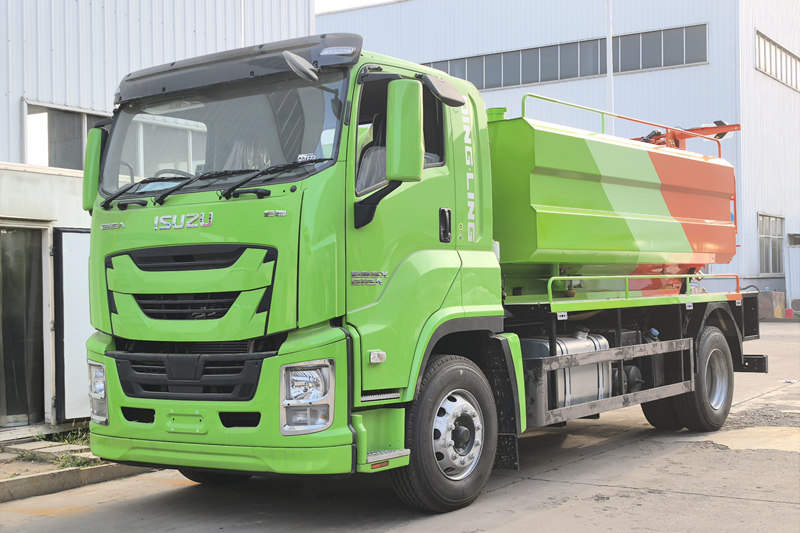 Kapal tangki pam jet gabungan Isuzu RHD FVR