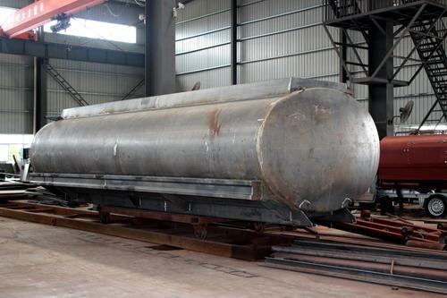 Pengeluaran trak tangki bahan api 20 CBM ? (Bahagian 1 - pemasangan pam)